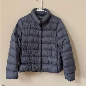 Uniqlo Women's Packable Puffer Jacket in Charcoal